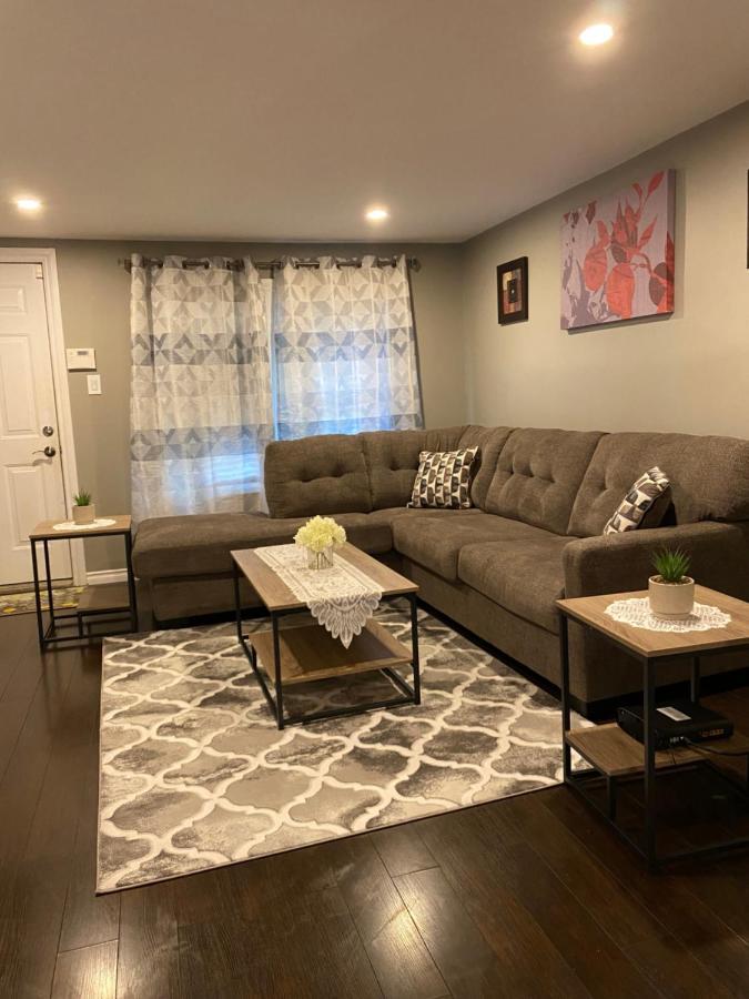 Windsor Airport Room Accommodation المظهر الخارجي الصورة