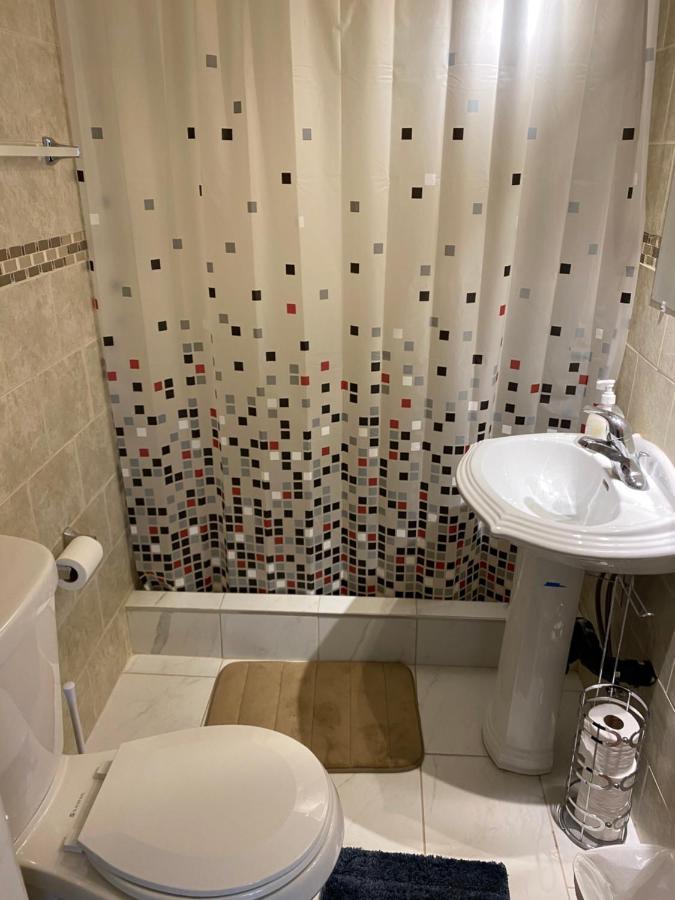 Windsor Airport Room Accommodation المظهر الخارجي الصورة