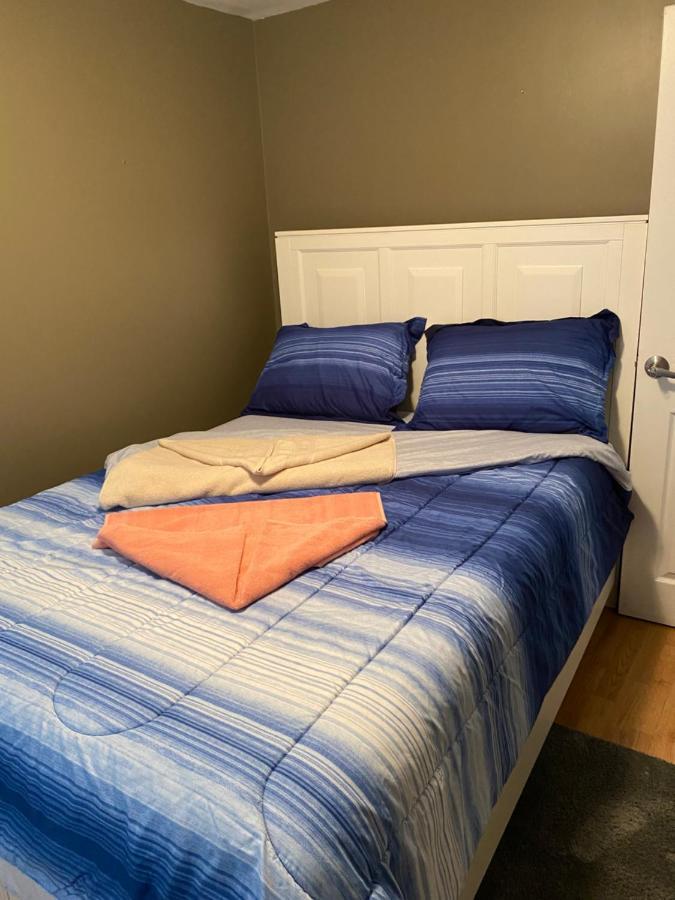 Windsor Airport Room Accommodation المظهر الخارجي الصورة